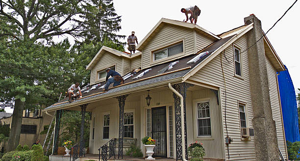 Quick and Trustworthy Emergency Roof Repair Services in Mount Sterling, IL